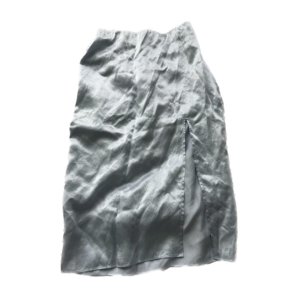 🤍 aritzia babaton midi slip silk skirt in an ice blue 🤍